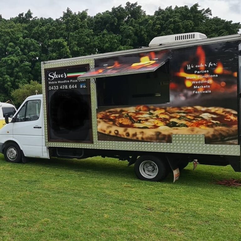the fold illawarra steves mobile woodfire pizza oven foodtruck 768x768